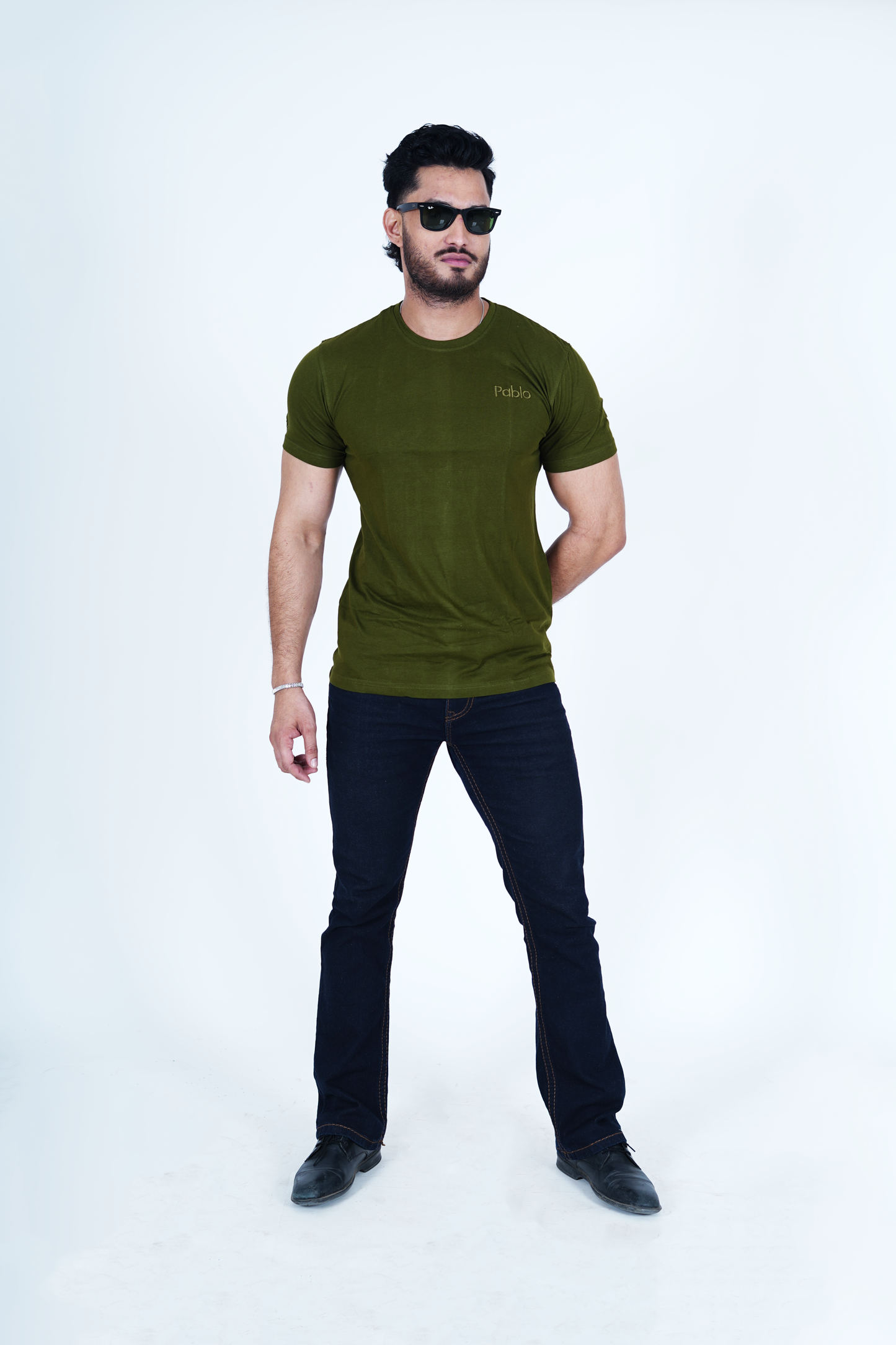 Military Green Round Neck T-Shirt – Stylish 'Pablo' Embroidery Detail